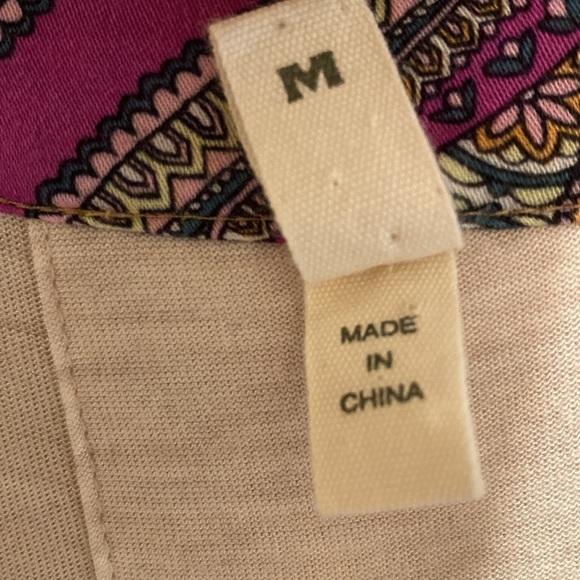 Anthropologie Tiny Mixed Media S/S Paisley Floral V Neck Top Size Medium - Picture 5 of 8